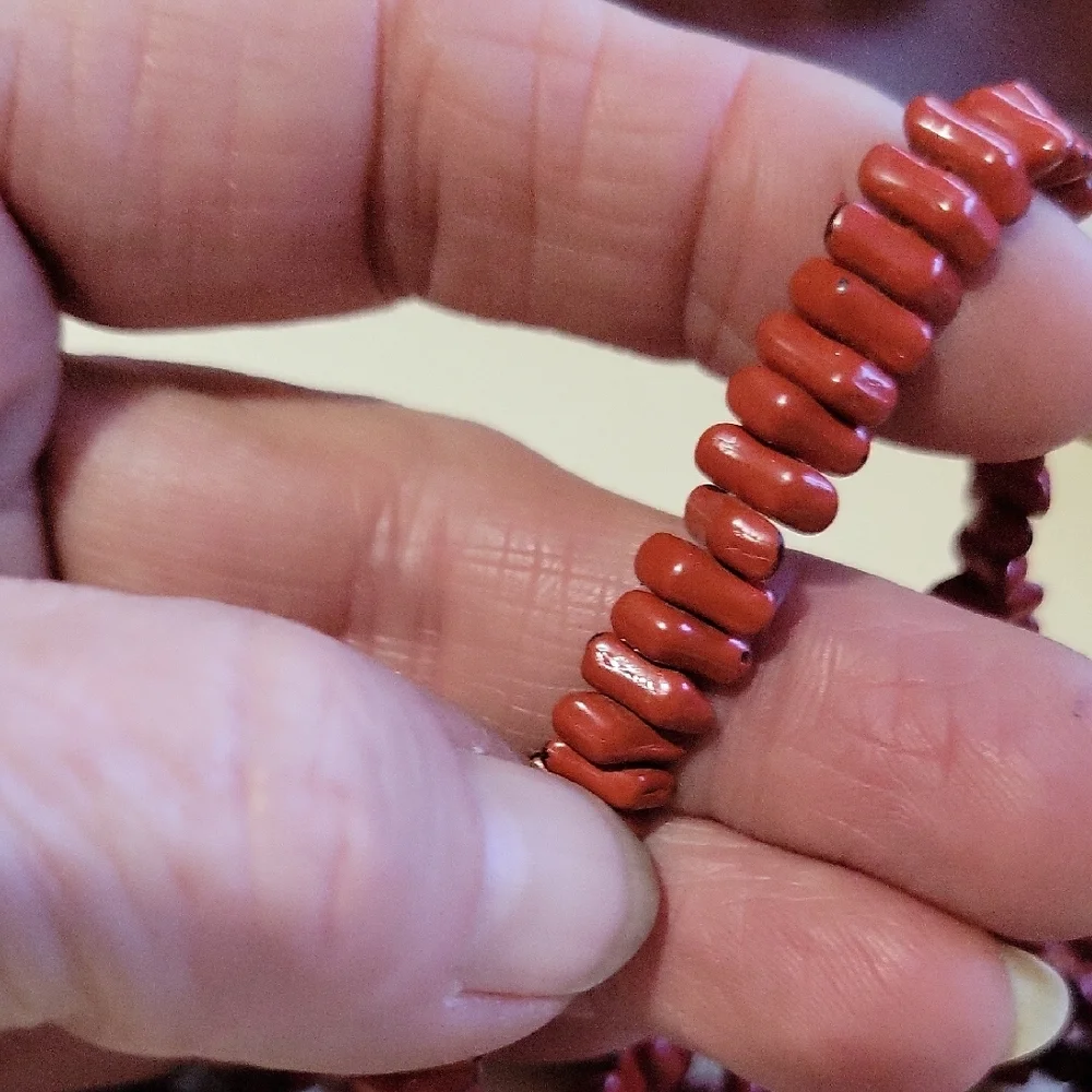 Antique Genuine Coral Beaded Necklace~needs upcycle - Picture 3 of 3